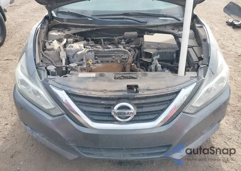 2016 Nissan Altima 2.5/2.5 S/2.5 Sl/2.5 Sr/2.5 Sv z USA, uszkodzony, nr VIN 1N4AL3AP7GC135614